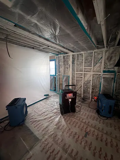 Water heater flood in a Hawthorne, CA garage